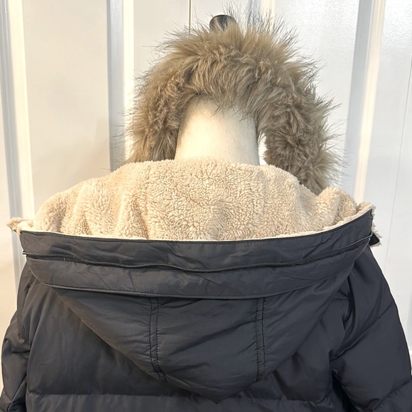 Ralph Lauren Black Puffers - Picture 8 of 11